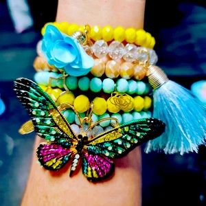 BRAZALETES SEMANARIOS DIFERENTES COLORES Y ESTIY